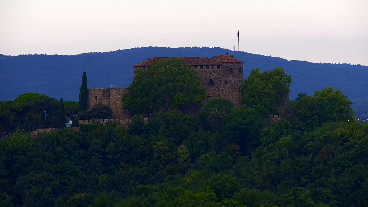 Nova Gorica in Gorica: Čudovit Razgled iz Frančiškanskega Samostana Kostanjevica