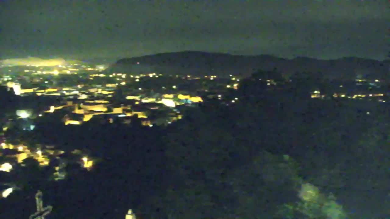 Nova Gorica e Gorizia: Panorama Mozzafiato dal Convento Francescano di Castagnevizza