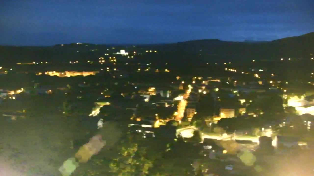 Nova Gorica e Gorizia: Panorama Mozzafiato dal Convento Francescano di Castagnevizza
