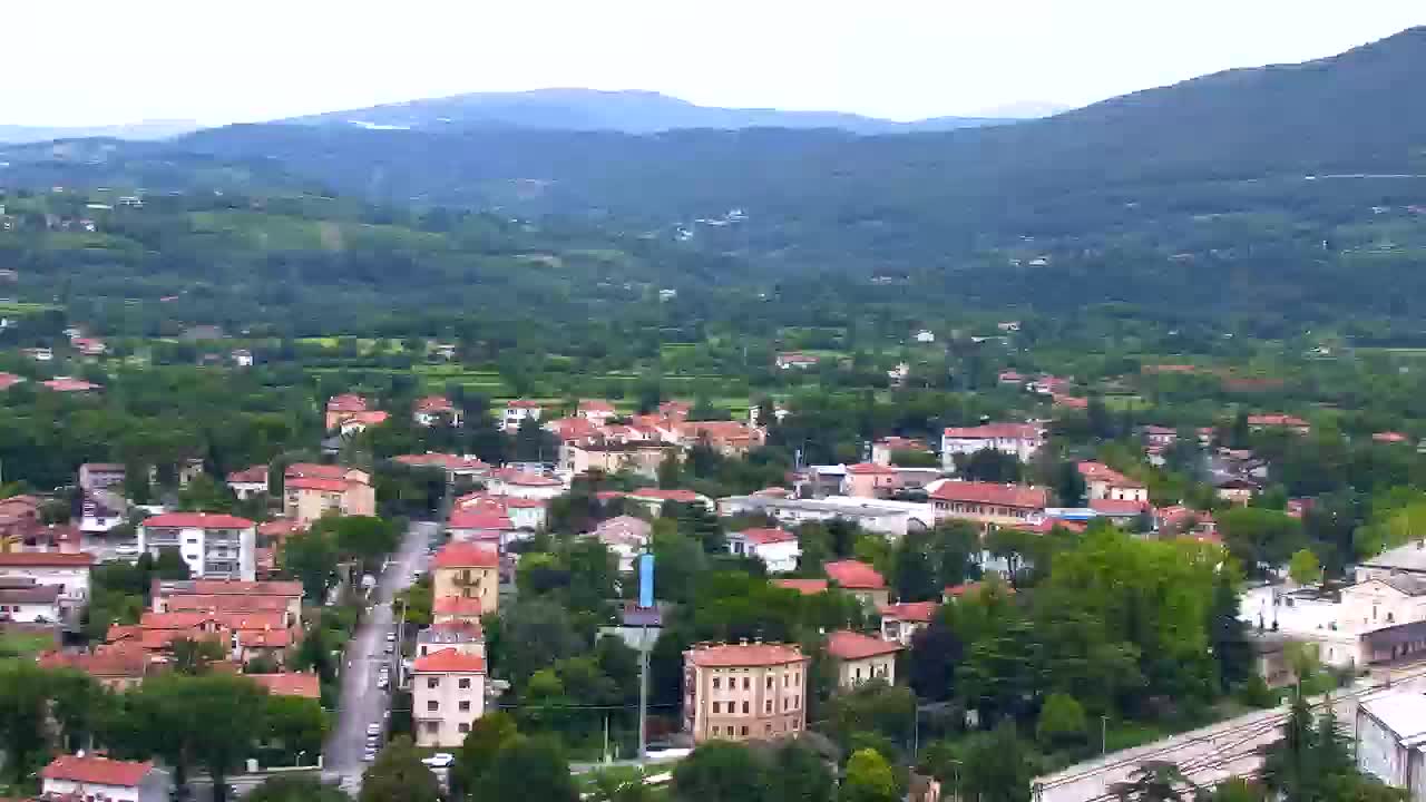 Nova Gorica e Gorizia: Panorama Mozzafiato dal Convento Francescano di Castagnevizza