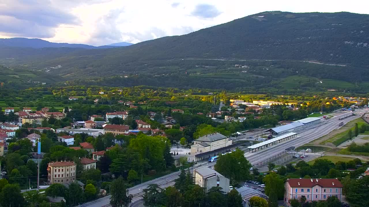 Nova Gorica et Gorizia : Vue Imprenable depuis le Monastère Franciscain de Kostanjevica