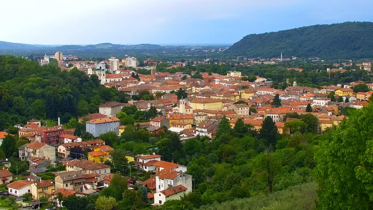 Nova Gorica und Görz: Atemberaubende Aussicht vom Franziskanerkloster Kostanjevica