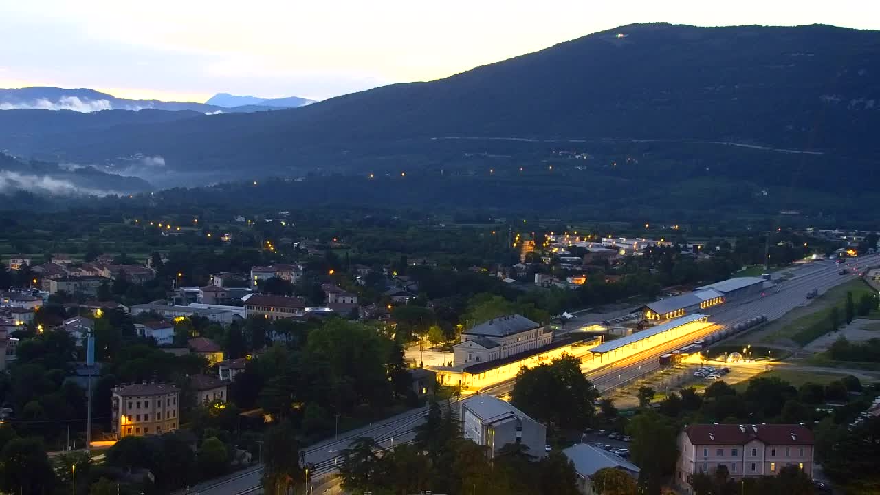 Nova Gorica in Gorica: Čudovit Razgled iz Frančiškanskega Samostana Kostanjevica