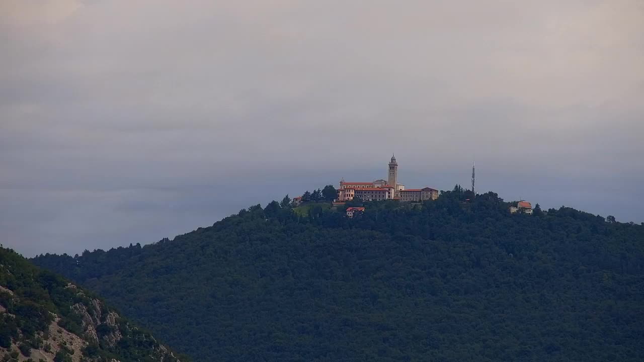 Nova Gorica in Gorica: Čudovit Razgled iz Frančiškanskega Samostana Kostanjevica