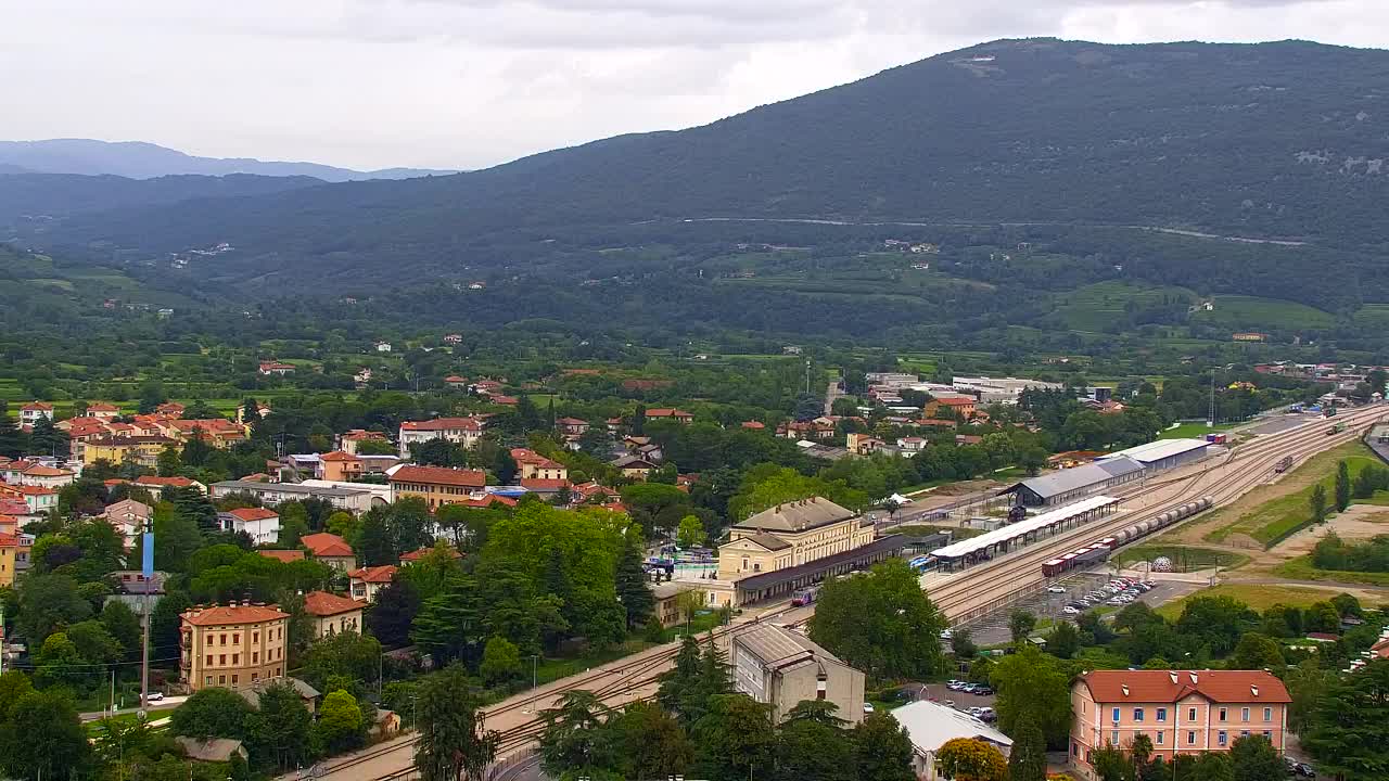 Nova Gorica y Gorizia: Impresionantes Vistas desde el Monasterio Franciscano de Kostanjevica