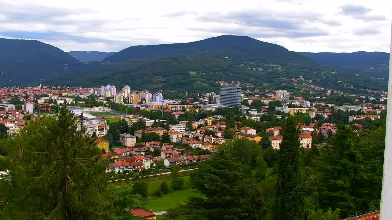 Nova Gorica in Gorica: Čudovit Razgled iz Frančiškanskega Samostana Kostanjevica