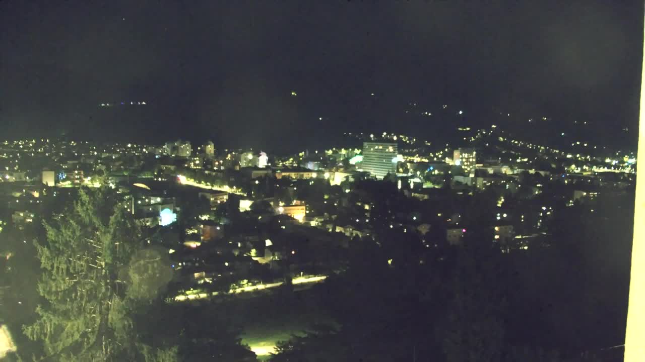 Nova Gorica e Gorizia: Panorama Mozzafiato dal Convento Francescano di Castagnevizza