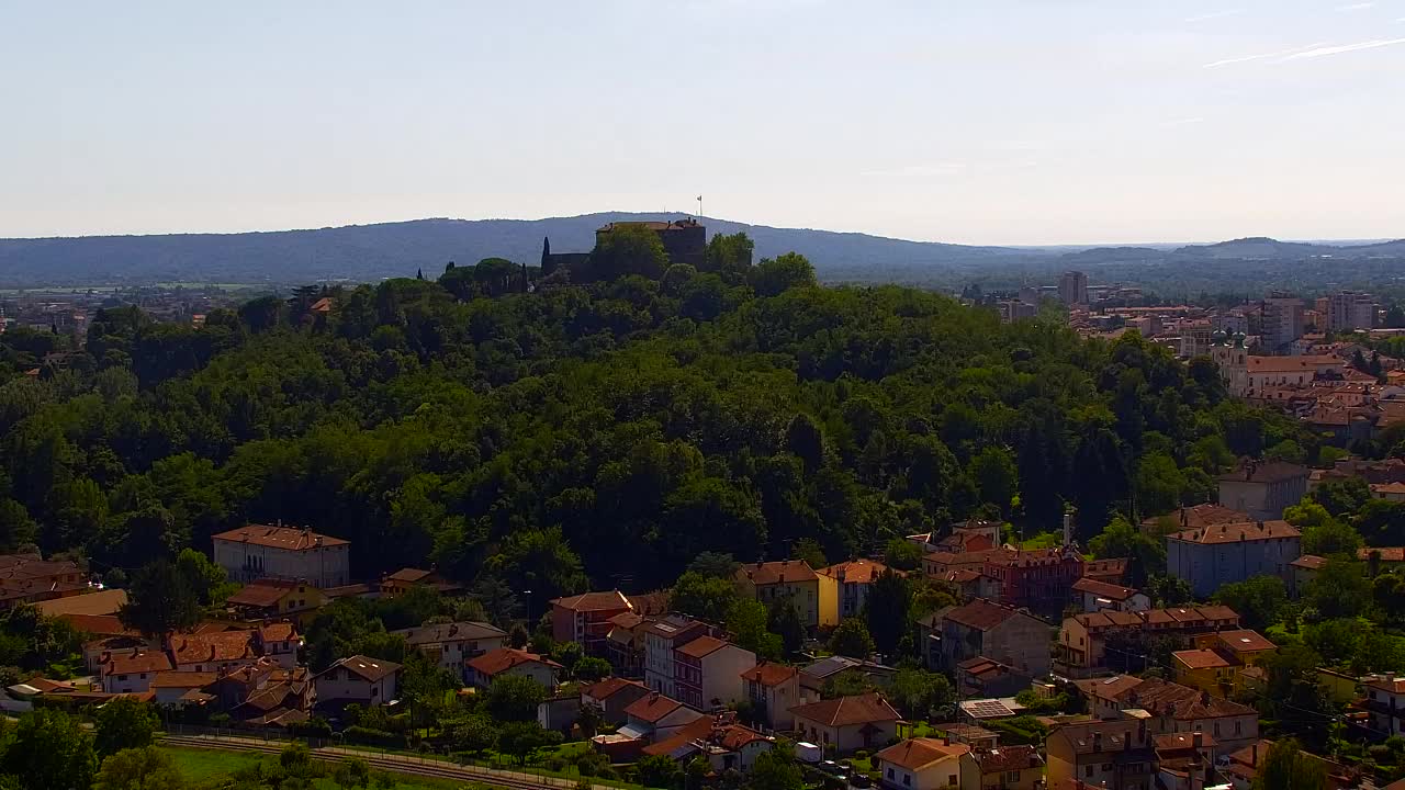 Nova Gorica e Gorizia: Panorama Mozzafiato dal Convento Francescano di Castagnevizza