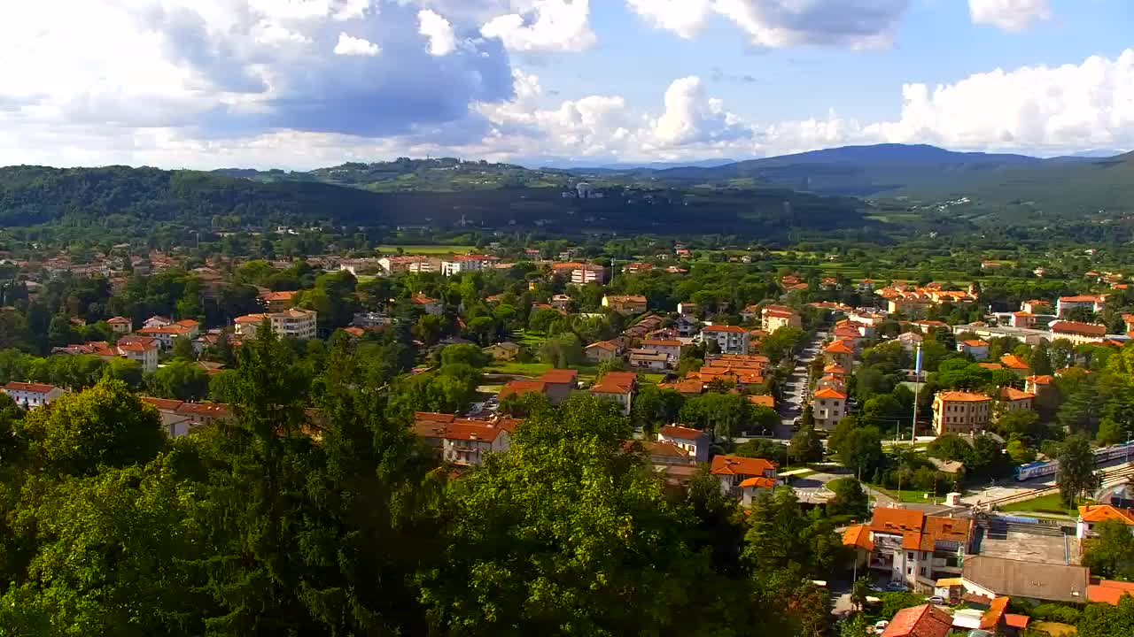 Nova Gorica et Gorizia : Vue Imprenable depuis le Monastère Franciscain de Kostanjevica