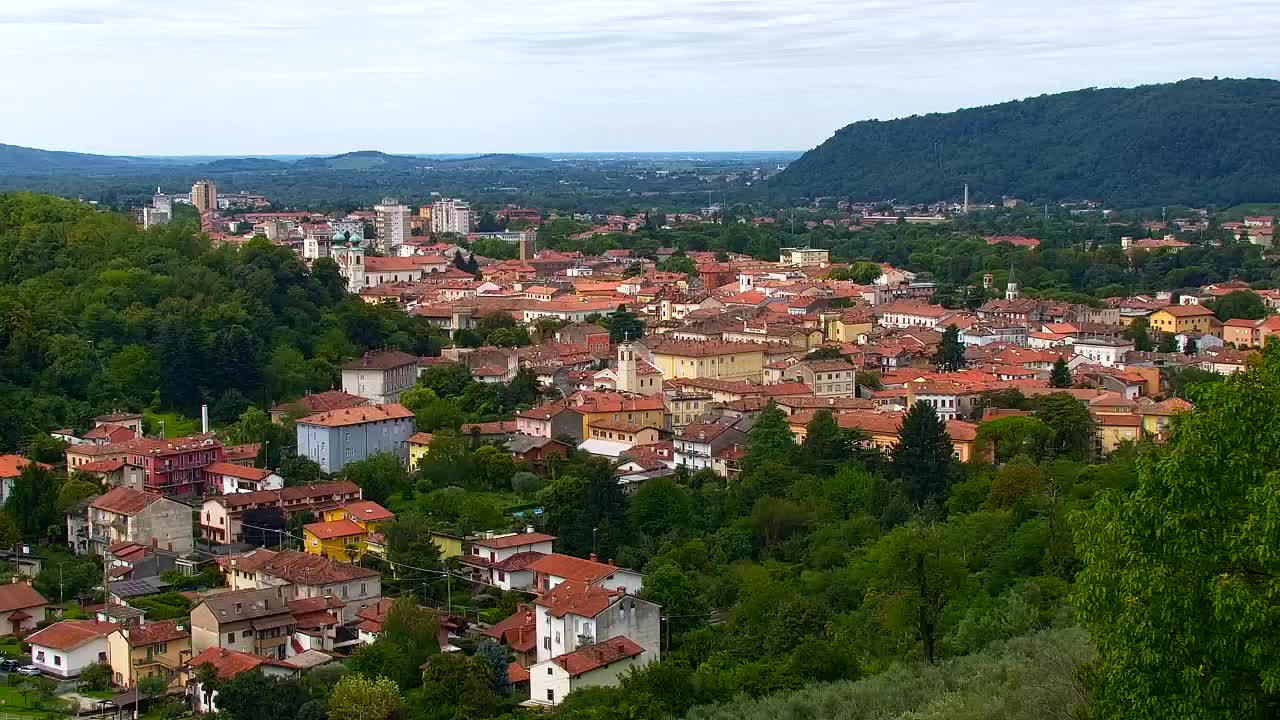 Nova Gorica i Gorica: Prekrasan Pogled iz Franjevačkog Samostana Kostanjevica
