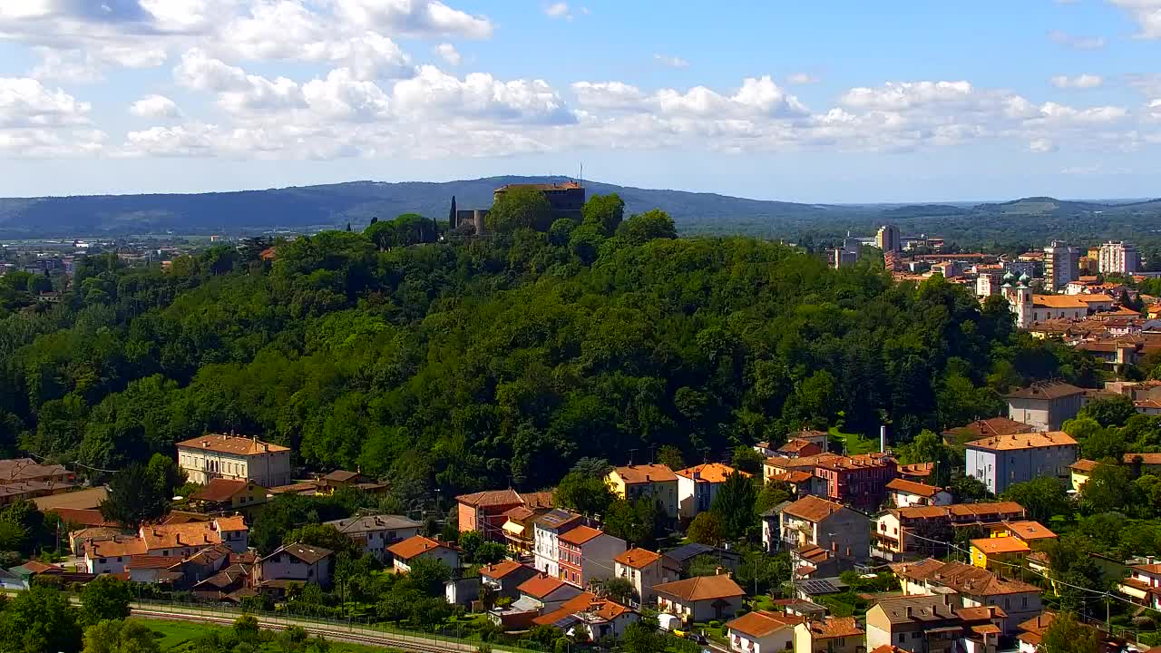 Nova Gorica i Gorica: Prekrasan Pogled iz Franjevačkog Samostana Kostanjevica