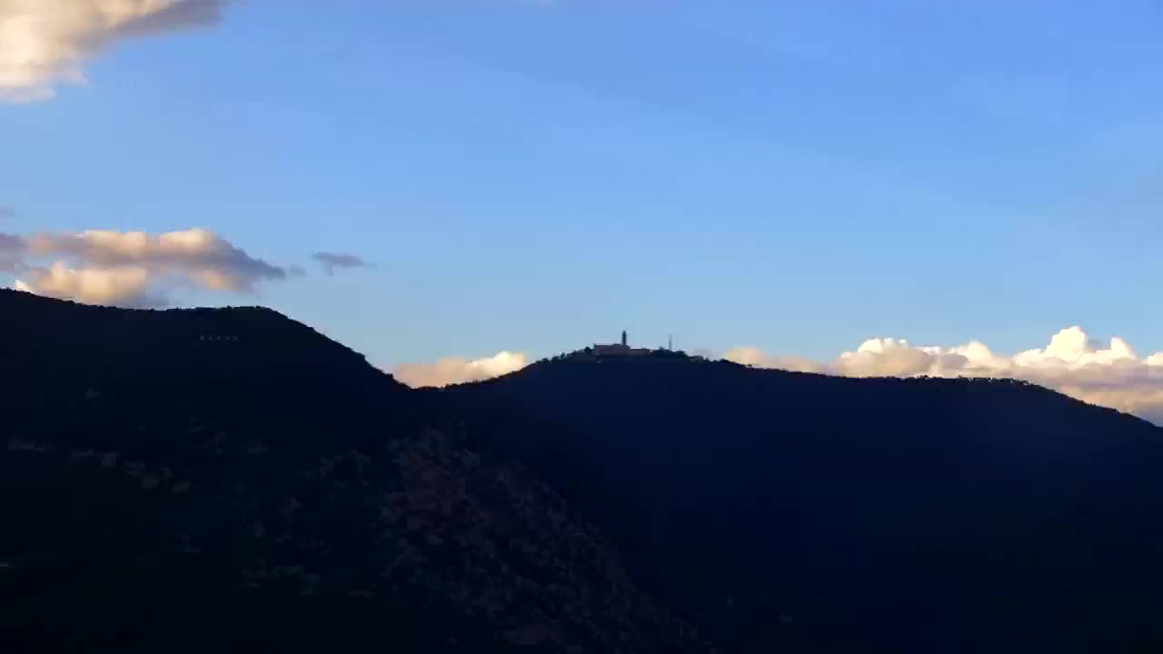 Nova Gorica e Gorizia: Panorama Mozzafiato dal Convento Francescano di Castagnevizza