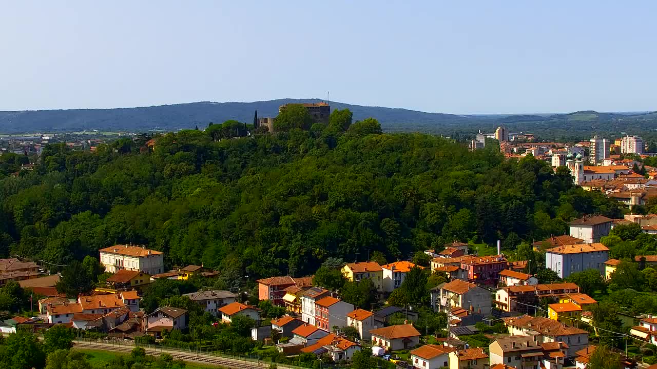 Nova Gorica et Gorizia : Vue Imprenable depuis le Monastère Franciscain de Kostanjevica