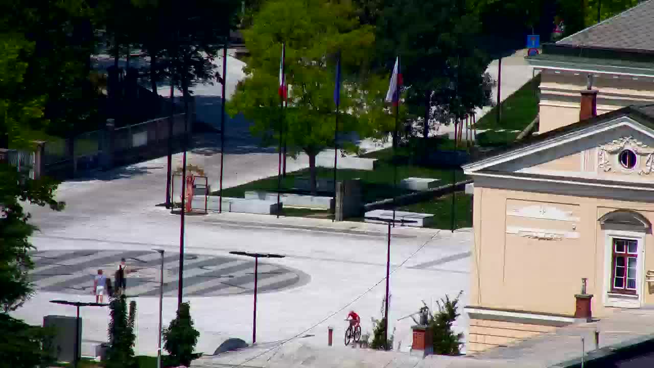 Nova Gorica e Gorizia: Panorama Mozzafiato dal Convento Francescano di Castagnevizza