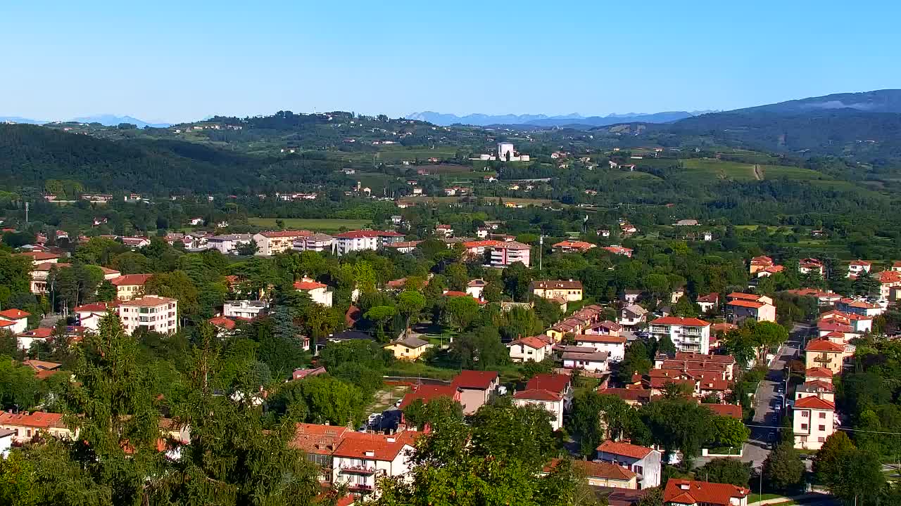 Nova Gorica i Gorica: Prekrasan Pogled iz Franjevačkog Samostana Kostanjevica