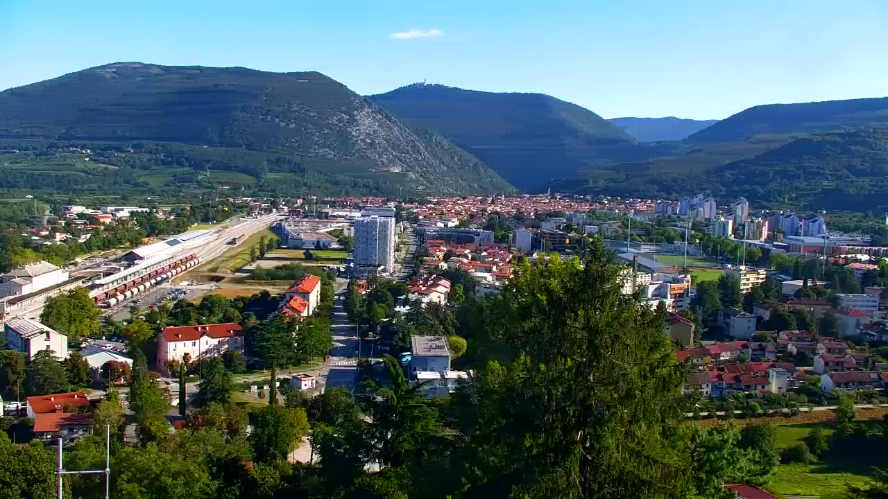 Nova Gorica and Gorizia: Stunning Views from Kostanjevica Franciscan Monaster