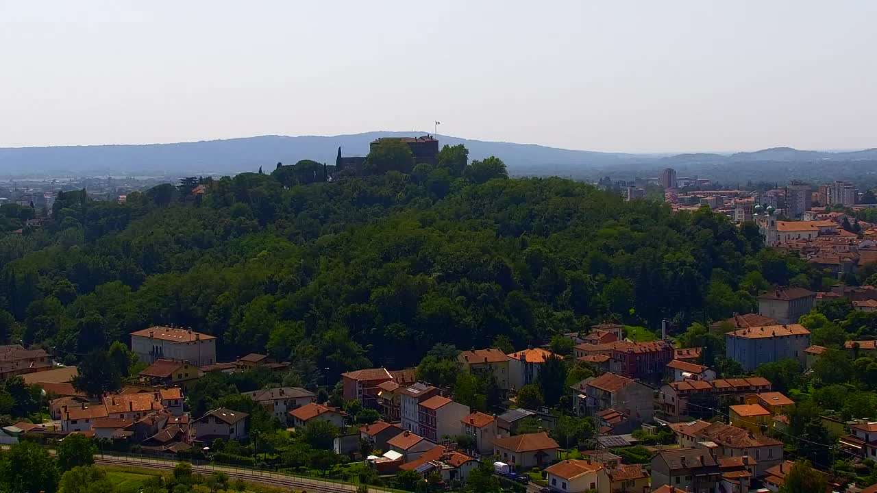 Nova Gorica i Gorica: Prekrasan Pogled iz Franjevačkog Samostana Kostanjevica