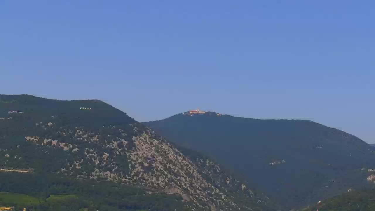 Nova Gorica in Gorica: Čudovit Razgled iz Frančiškanskega Samostana Kostanjevica
