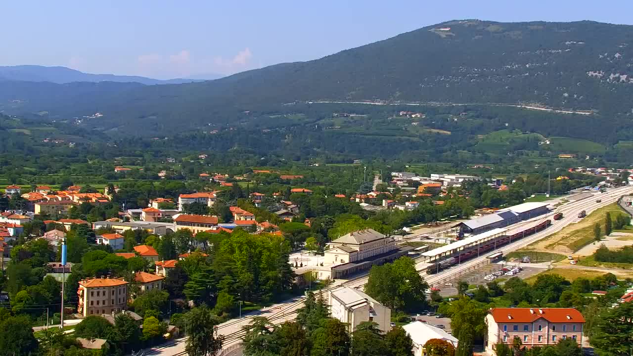 Nova Gorica i Gorica: Prekrasan Pogled iz Franjevačkog Samostana Kostanjevica