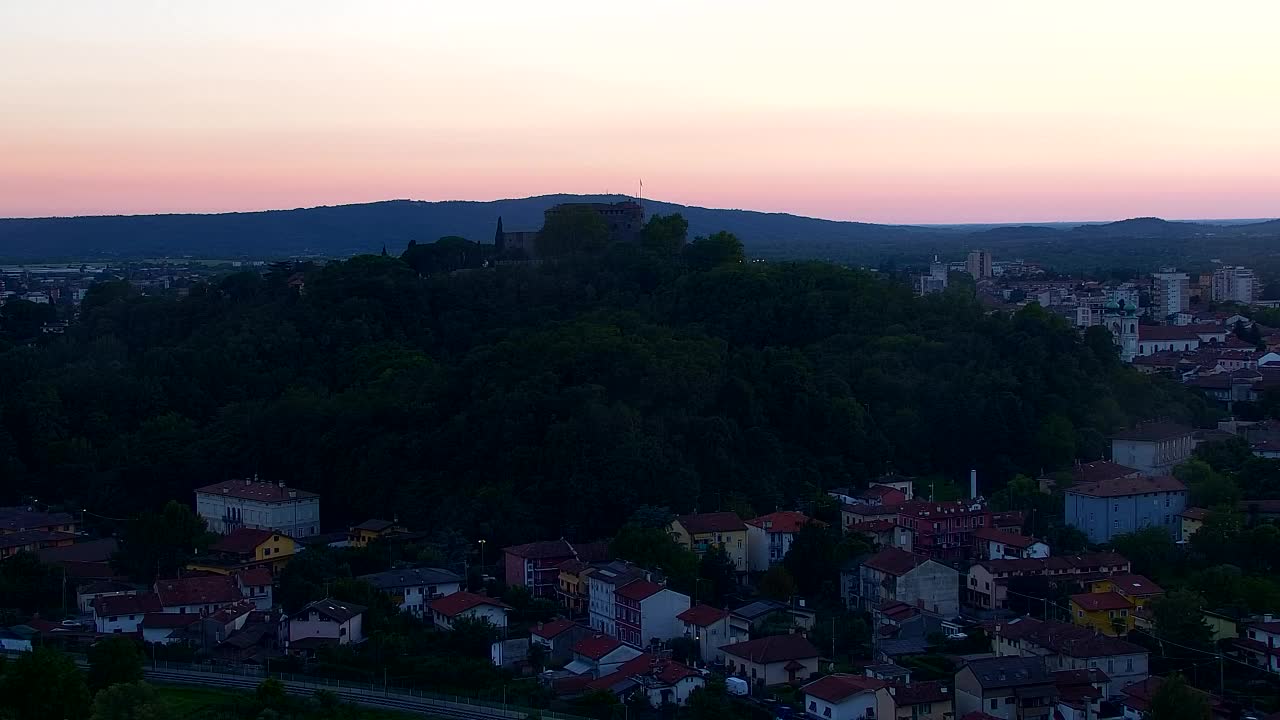 Nova Gorica und Görz: Atemberaubende Aussicht vom Franziskanerkloster Kostanjevica