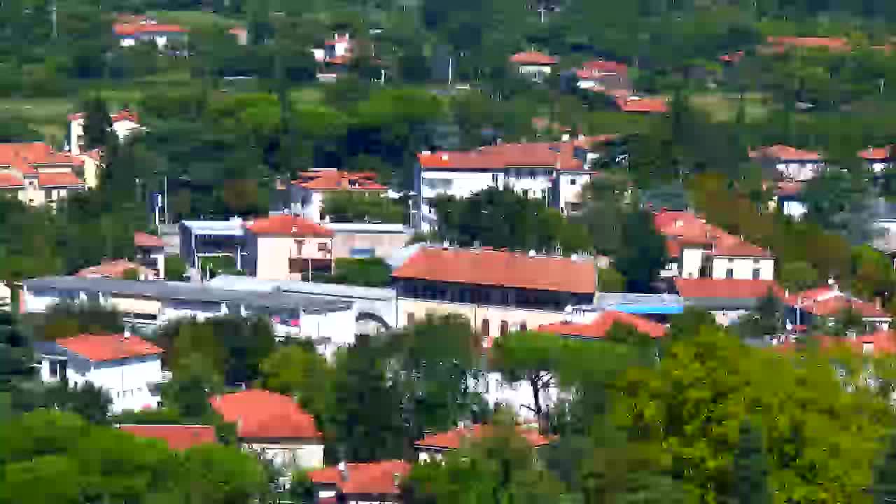 Nova Gorica y Gorizia: Impresionantes Vistas desde el Monasterio Franciscano de Kostanjevica