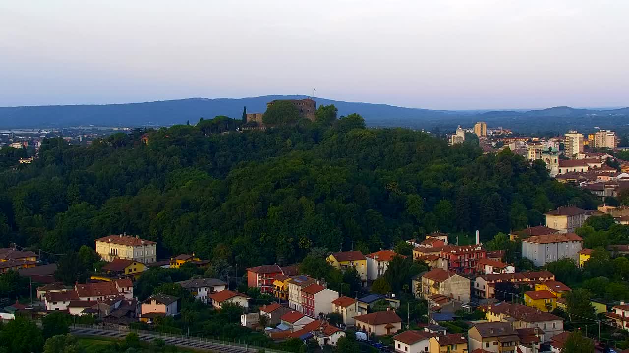 Nova Gorica und Görz: Atemberaubende Aussicht vom Franziskanerkloster Kostanjevica