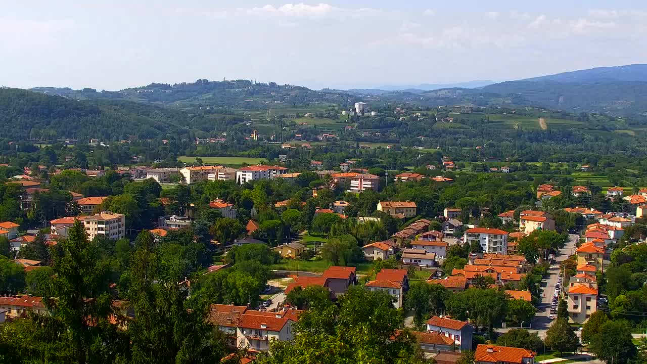 Nova Gorica y Gorizia: Impresionantes Vistas desde el Monasterio Franciscano de Kostanjevica