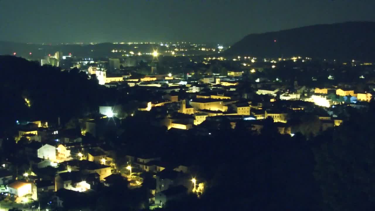 Nova Gorica e Gorizia: Panorama Mozzafiato dal Convento Francescano di Castagnevizza