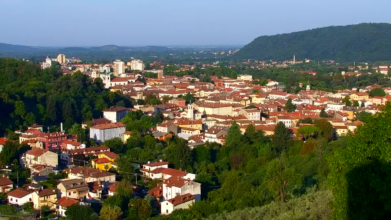 Nova Gorica et Gorizia : Vue Imprenable depuis le Monastère Franciscain de Kostanjevica