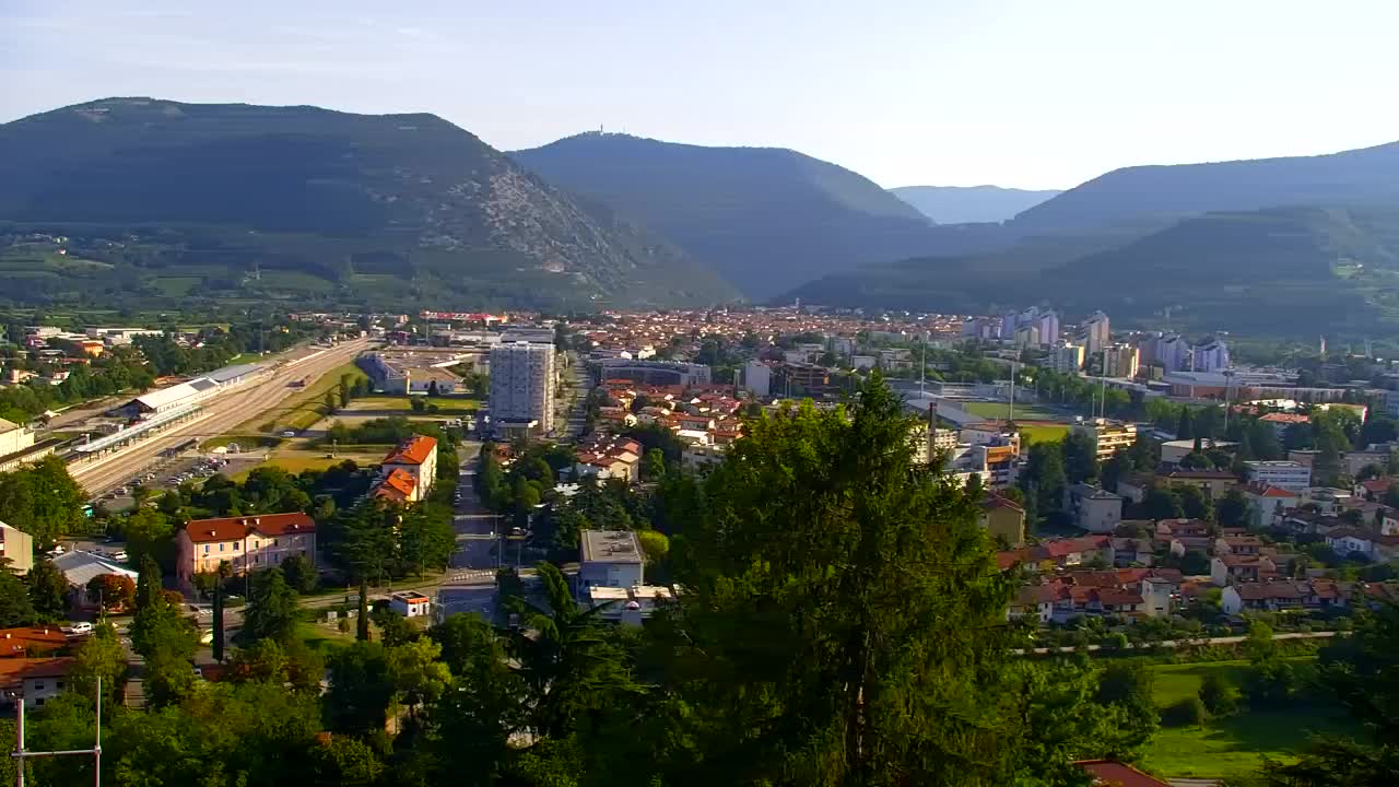 Nova Gorica et Gorizia : Vue Imprenable depuis le Monastère Franciscain de Kostanjevica