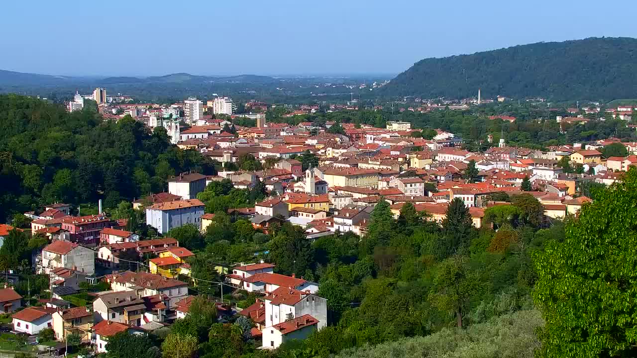 Nova Gorica et Gorizia : Vue Imprenable depuis le Monastère Franciscain de Kostanjevica