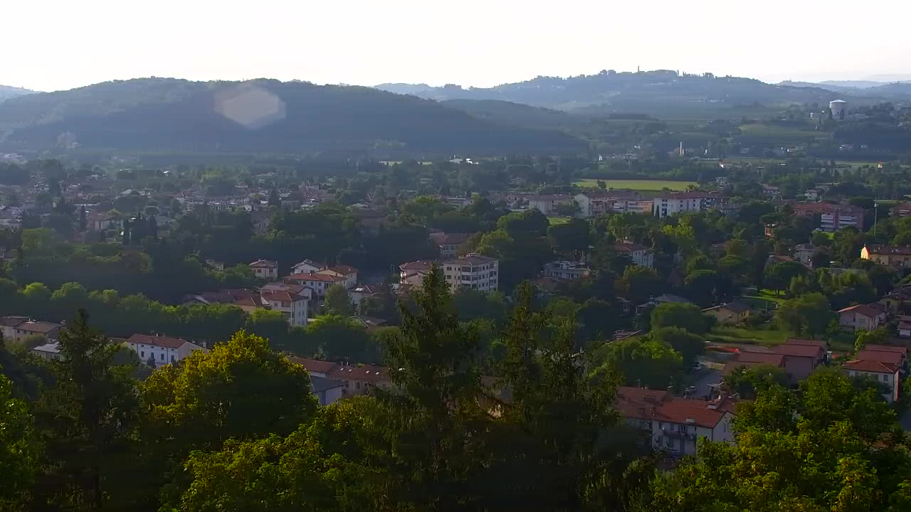 Nova Gorica i Gorica: Prekrasan Pogled iz Franjevačkog Samostana Kostanjevica