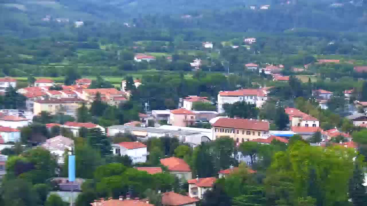 Nova Gorica e Gorizia: Panorama Mozzafiato dal Convento Francescano di Castagnevizza