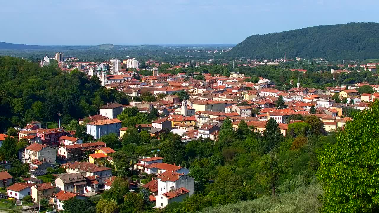 Nova Gorica und Görz: Atemberaubende Aussicht vom Franziskanerkloster Kostanjevica