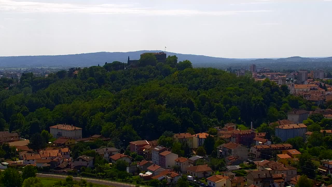 Nova Gorica e Gorizia: Panorama Mozzafiato dal Convento Francescano di Castagnevizza