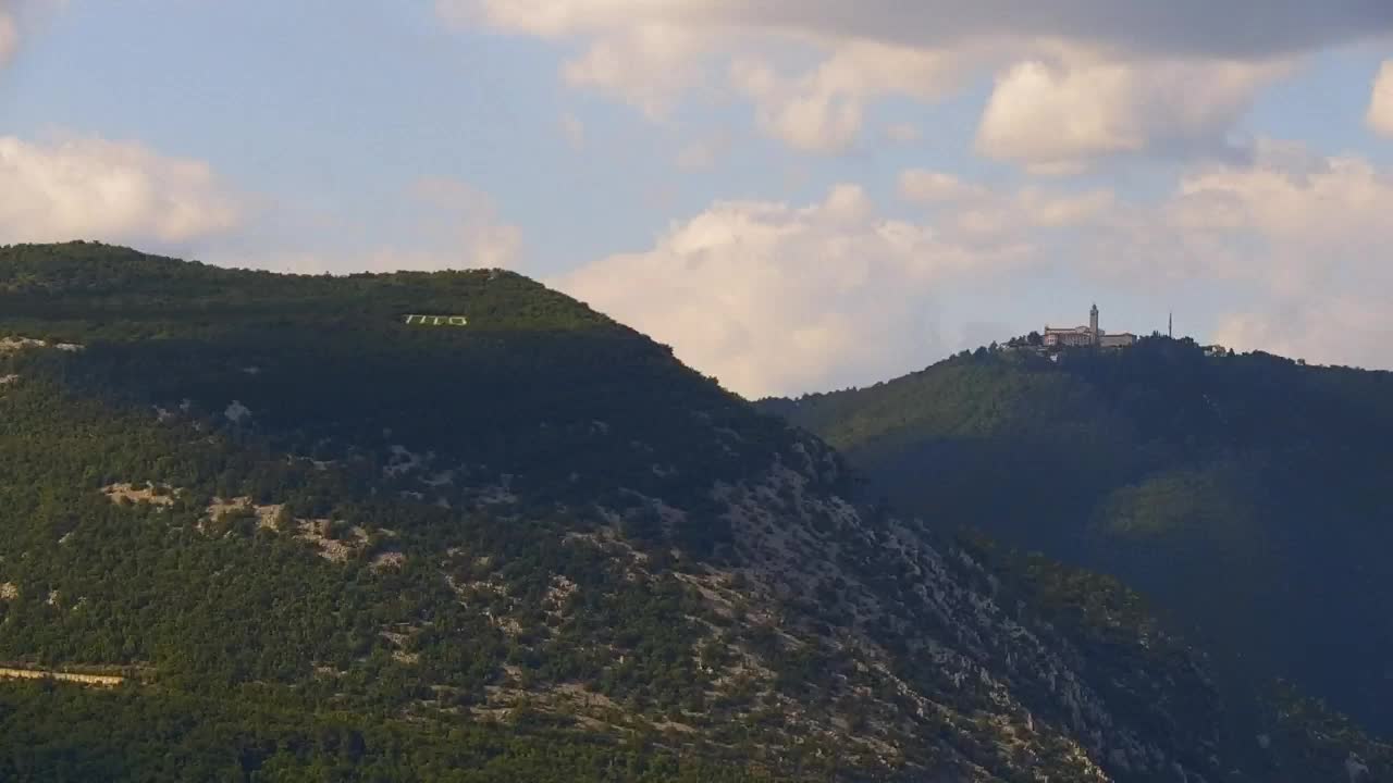 Nova Gorica i Gorica: Prekrasan Pogled iz Franjevačkog Samostana Kostanjevica