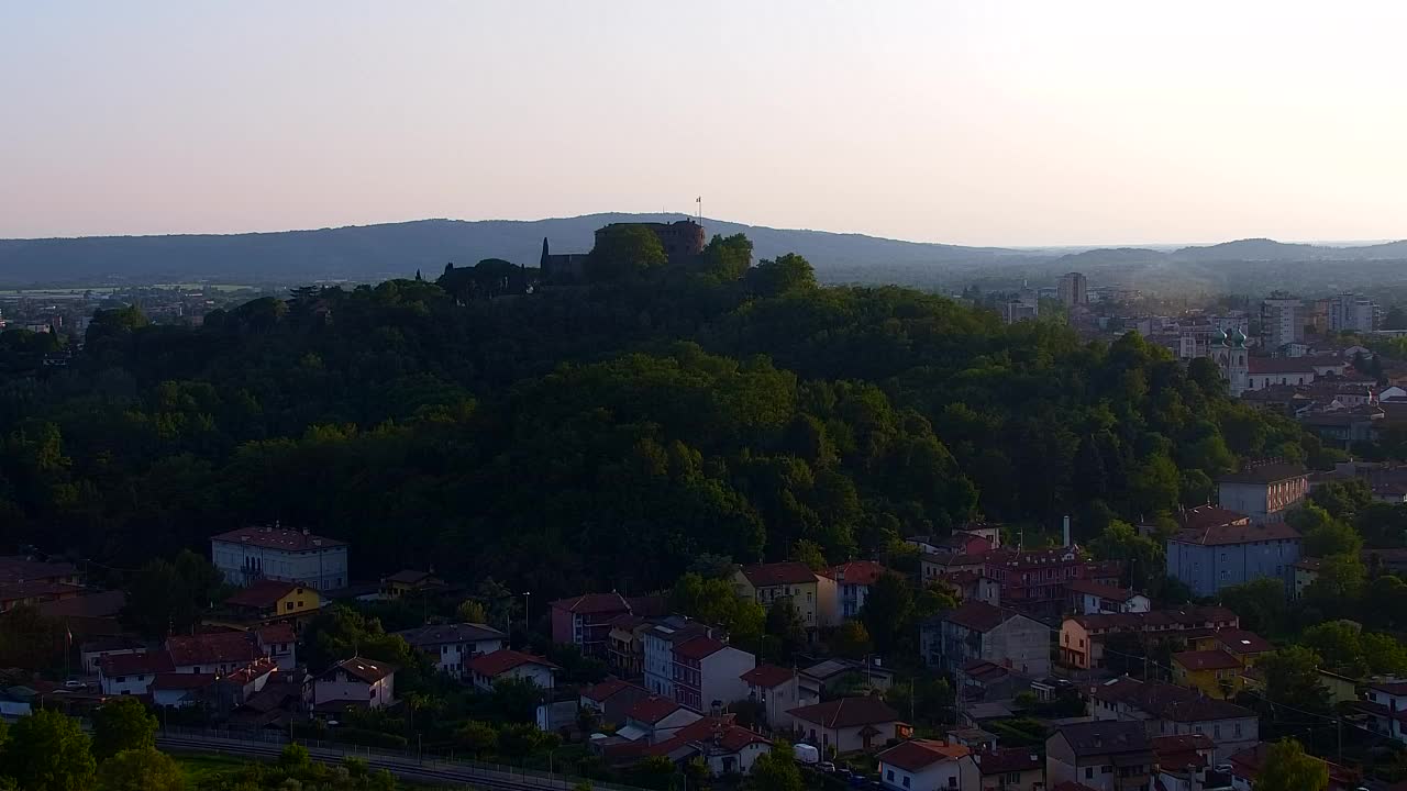 Nova Gorica in Gorica: Čudovit Razgled iz Frančiškanskega Samostana Kostanjevica