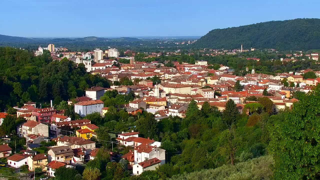 Nova Gorica in Gorica: Čudovit Razgled iz Frančiškanskega Samostana Kostanjevica