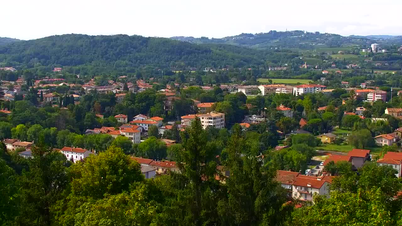 Nova Gorica y Gorizia: Impresionantes Vistas desde el Monasterio Franciscano de Kostanjevica