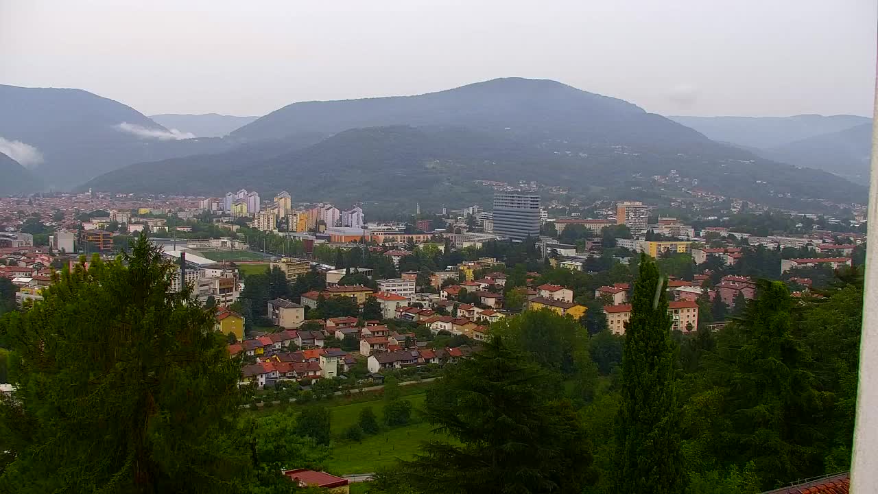 Nova Gorica y Gorizia: Impresionantes Vistas desde el Monasterio Franciscano de Kostanjevica