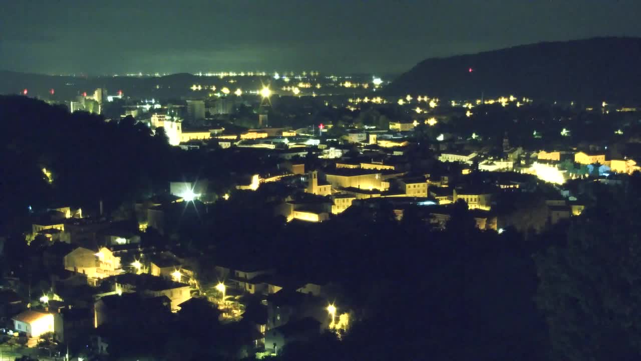 Nova Gorica e Gorizia: Panorama Mozzafiato dal Convento Francescano di Castagnevizza