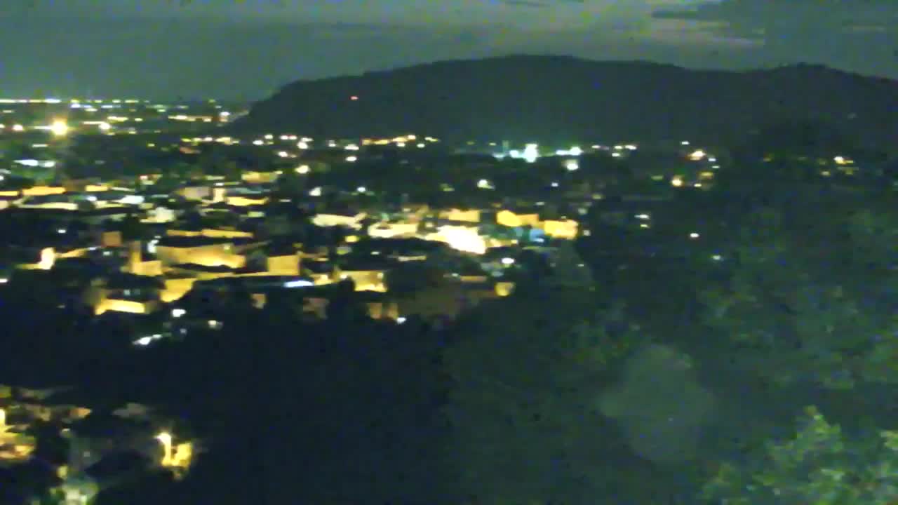 Nova Gorica y Gorizia: Impresionantes Vistas desde el Monasterio Franciscano de Kostanjevica