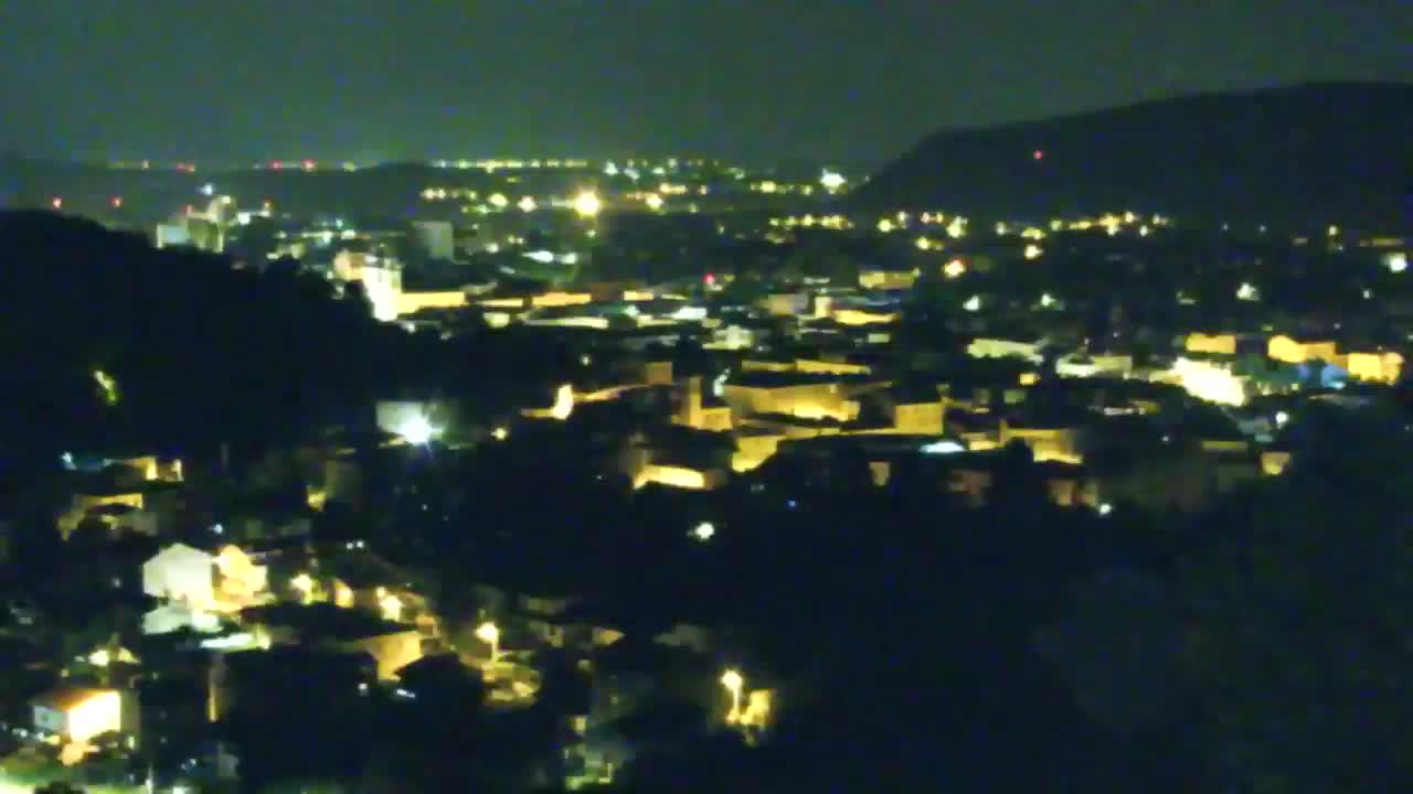 Nova Gorica e Gorizia: Panorama Mozzafiato dal Convento Francescano di Castagnevizza