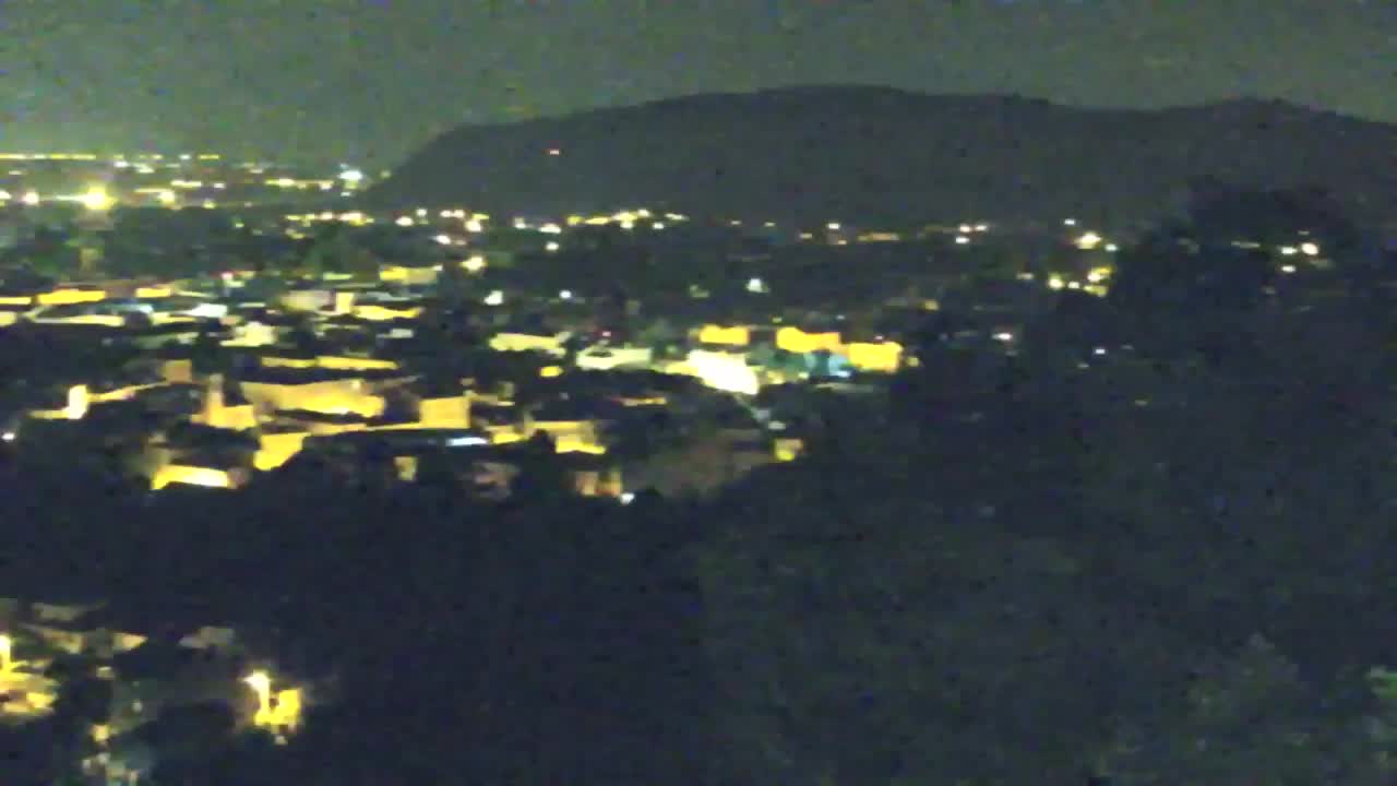 Nova Gorica und Görz: Atemberaubende Aussicht vom Franziskanerkloster Kostanjevica
