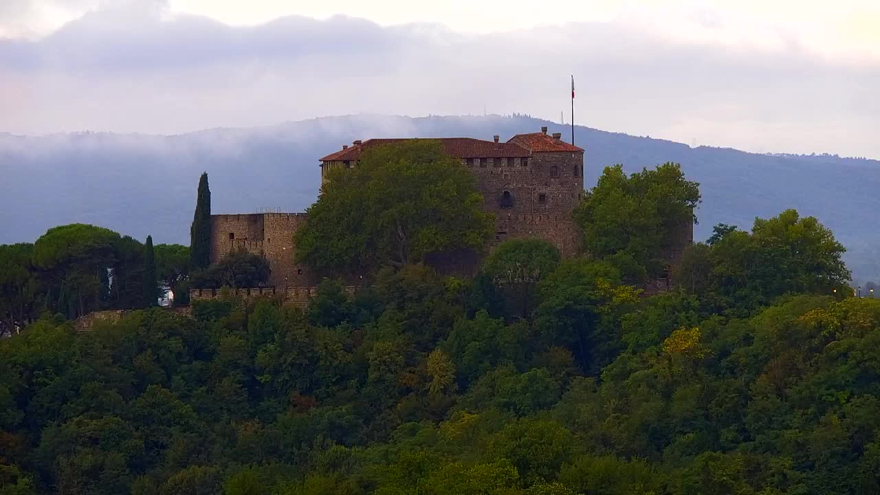 Nova Gorica und Görz: Atemberaubende Aussicht vom Franziskanerkloster Kostanjevica