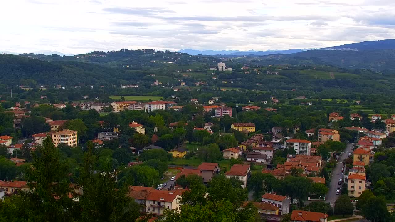 Nova Gorica in Gorica: Čudovit Razgled iz Frančiškanskega Samostana Kostanjevica