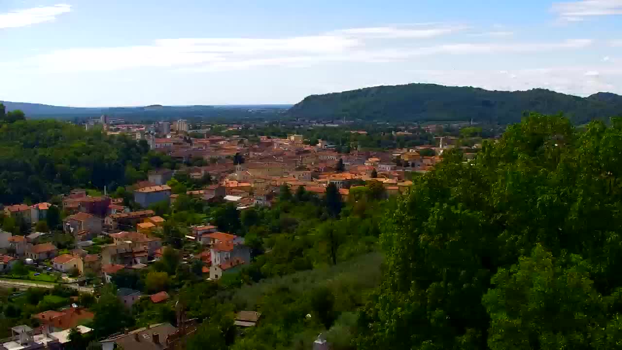 Nova Gorica y Gorizia: Impresionantes Vistas desde el Monasterio Franciscano de Kostanjevica