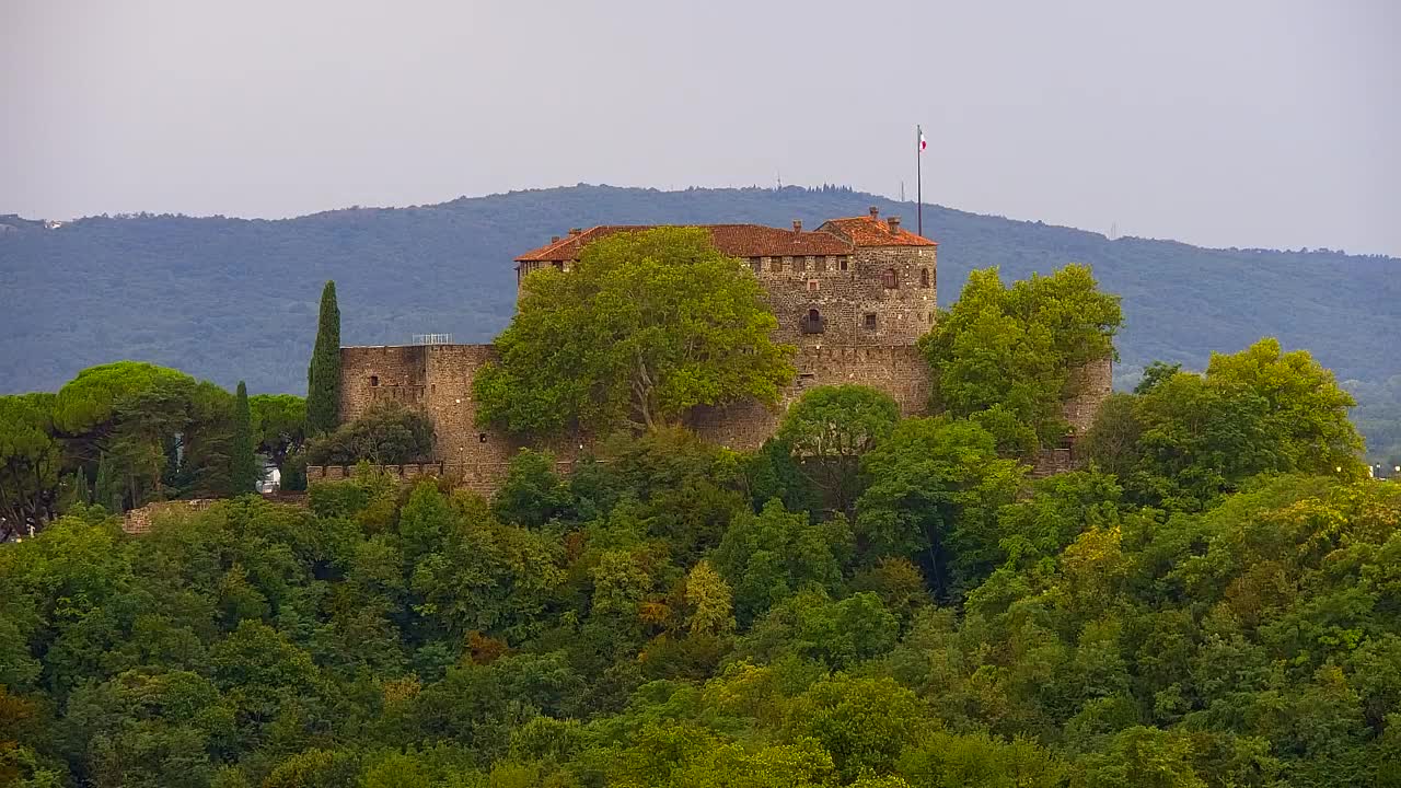 Nova Gorica et Gorizia : Vue Imprenable depuis le Monastère Franciscain de Kostanjevica