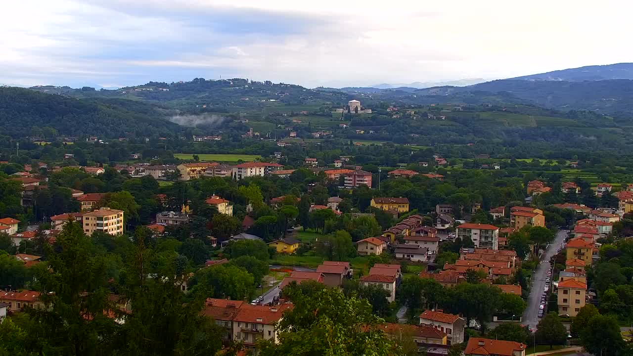 Nova Gorica et Gorizia : Vue Imprenable depuis le Monastère Franciscain de Kostanjevica