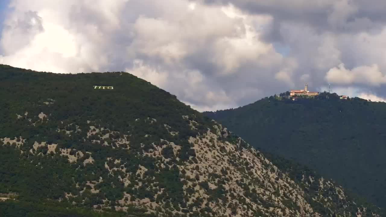 Nova Gorica i Gorica: Prekrasan Pogled iz Franjevačkog Samostana Kostanjevica
